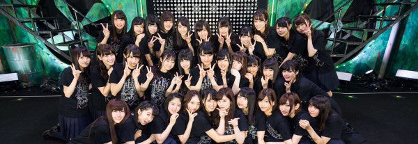 欅坂46 : 真っ白なものは汚したくなる (2xCD, Album + DVD-V, NTSC + Ltd, Typ)