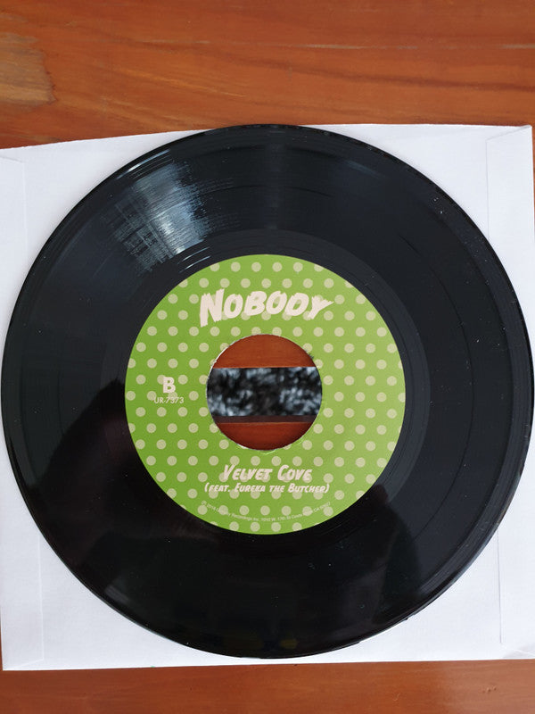 Nobody : Smash Yr Radio / Velvet Cove (7", Single)