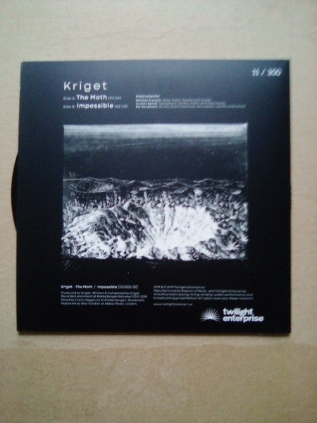 Kriget : The Moth / Impossible (7")