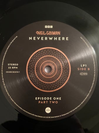 Neil Gaiman : Neil Gaiman’s Neverwhere Record Collection (4xLP + LP, S/Sided, Etch + Box, Comp, Ltd, RE)