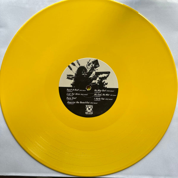 D.O.A. (2) : War On 45 (LP, Ltd, Yel)