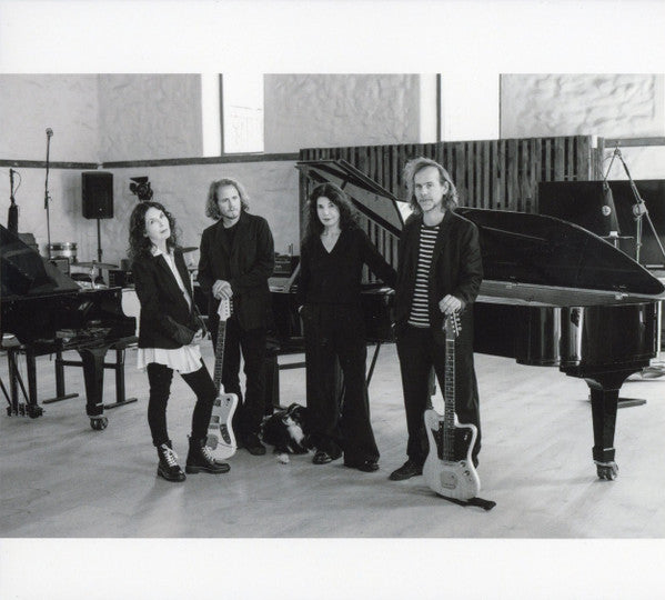 Katia Et Marielle Labèque / Bryce Dessner / David Chalmin : Sonic Wires (CD, Album)