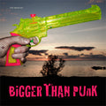 The Bristles (2) : Bigger Than Punk (CD, Album)